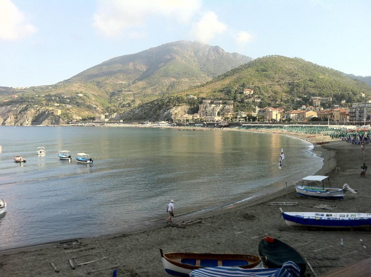 Dolcevia Apartment Levanto Exterior photo